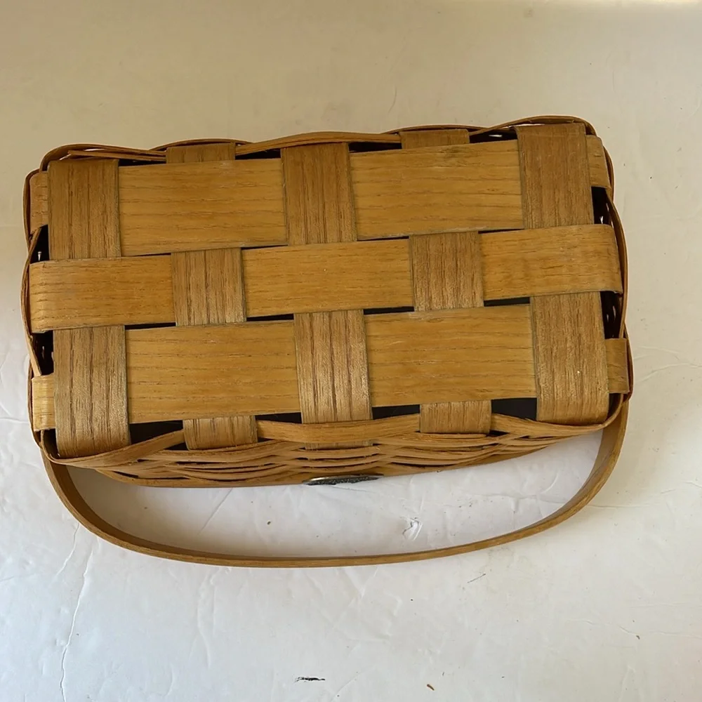 Peterboro Basket small rectangular handle